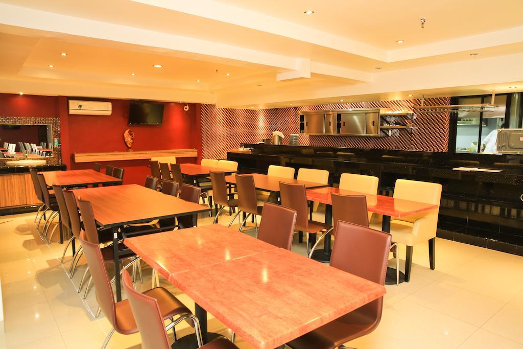 Kyo Serviced Apartment Jakarta Cilandak  Exterior photo
