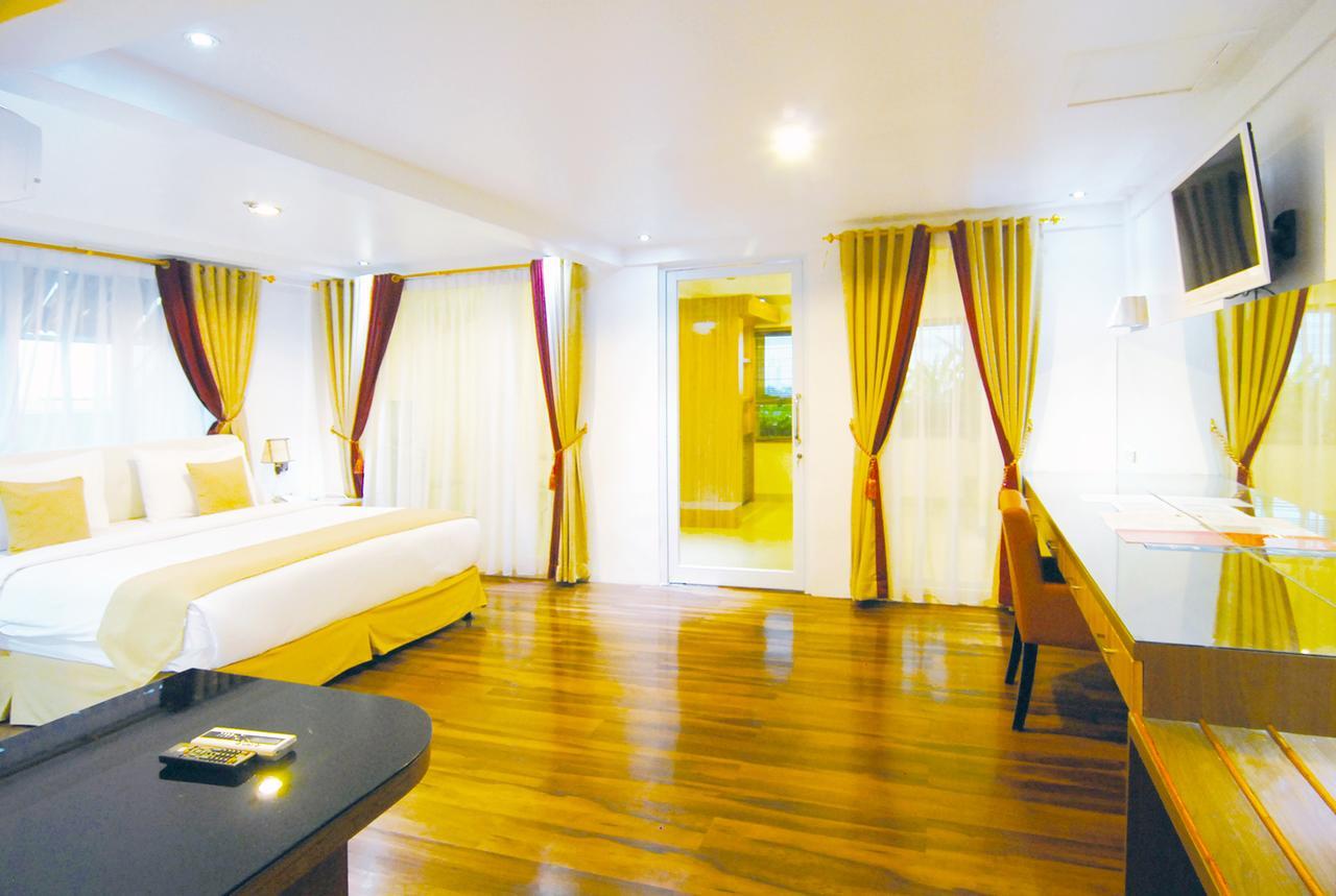 Kyo Serviced Apartment Jakarta Cilandak  Exterior photo