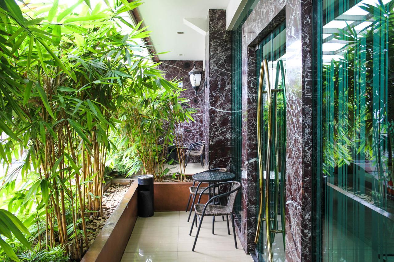 Kyo Serviced Apartment Jakarta Cilandak  Exterior photo