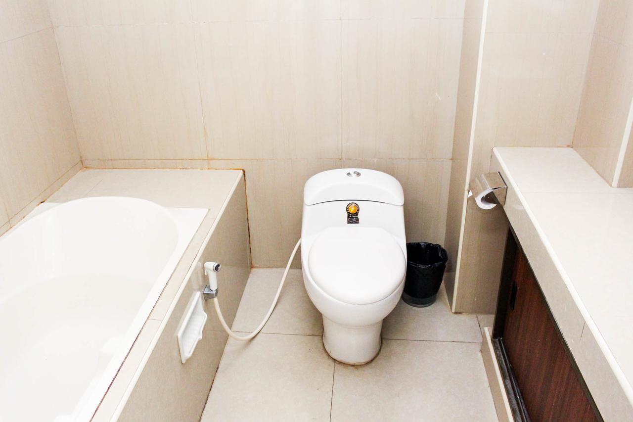 Kyo Serviced Apartment Jakarta Cilandak  Exterior photo