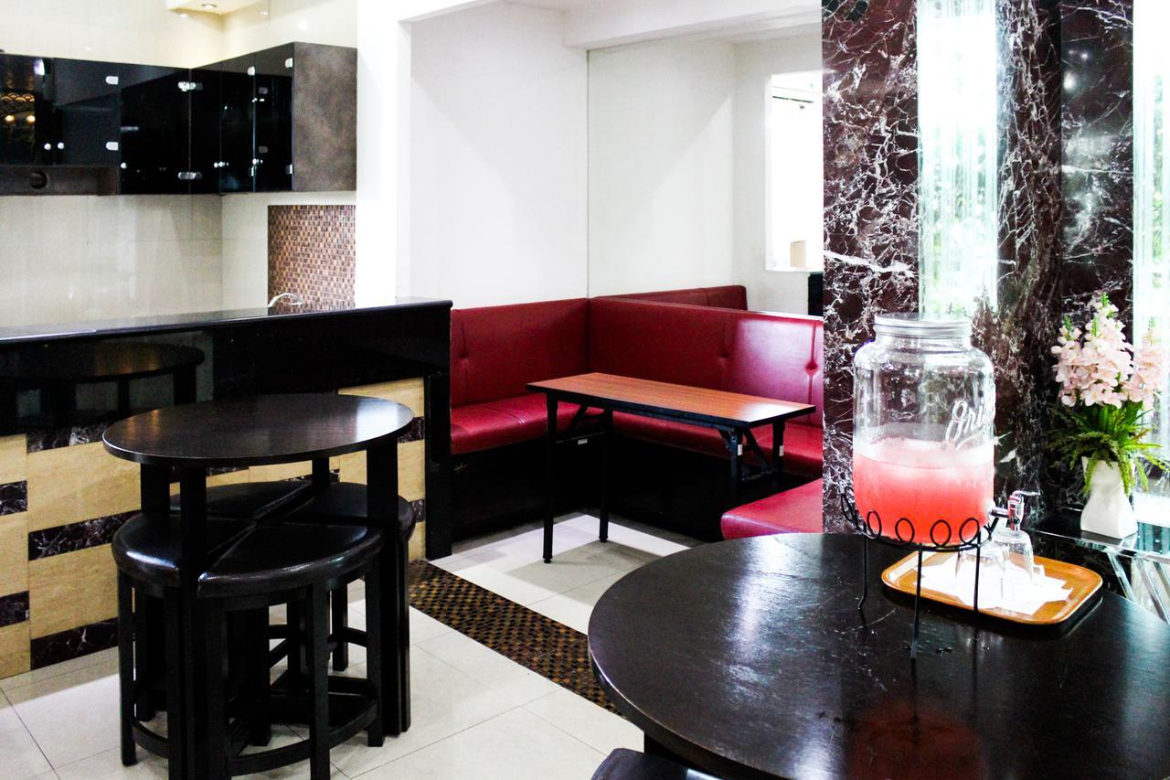 Kyo Serviced Apartment Jakarta Cilandak  Exterior photo