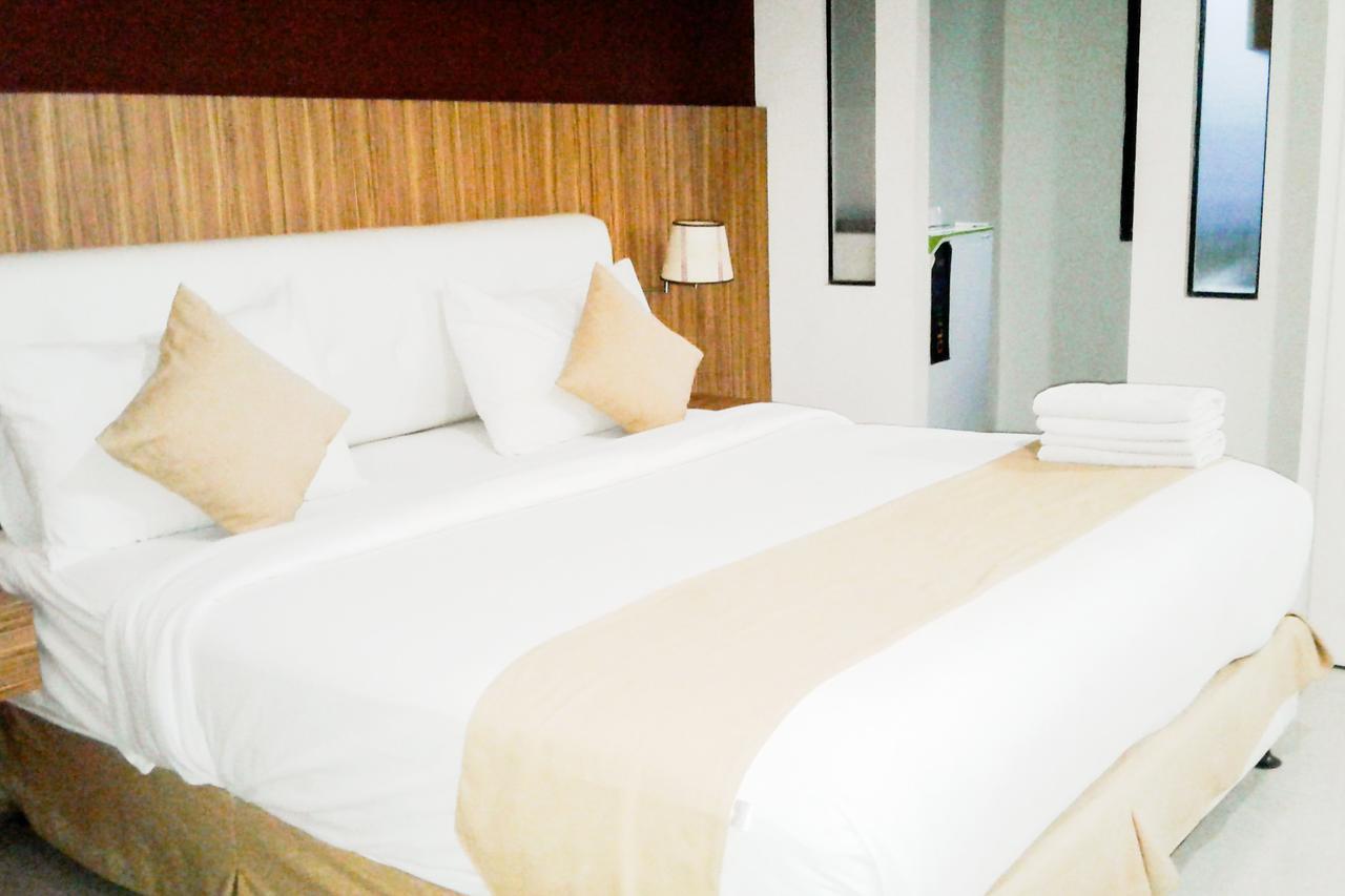 Kyo Serviced Apartment Jakarta Cilandak  Exterior photo