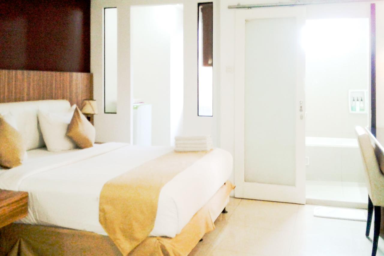 Kyo Serviced Apartment Jakarta Cilandak  Exterior photo